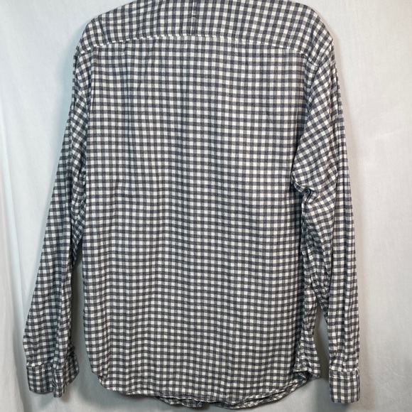 Banana Republic Luxe Flannel Grant Fit Black and White Checkered Shirt - Picture 6 of 10
